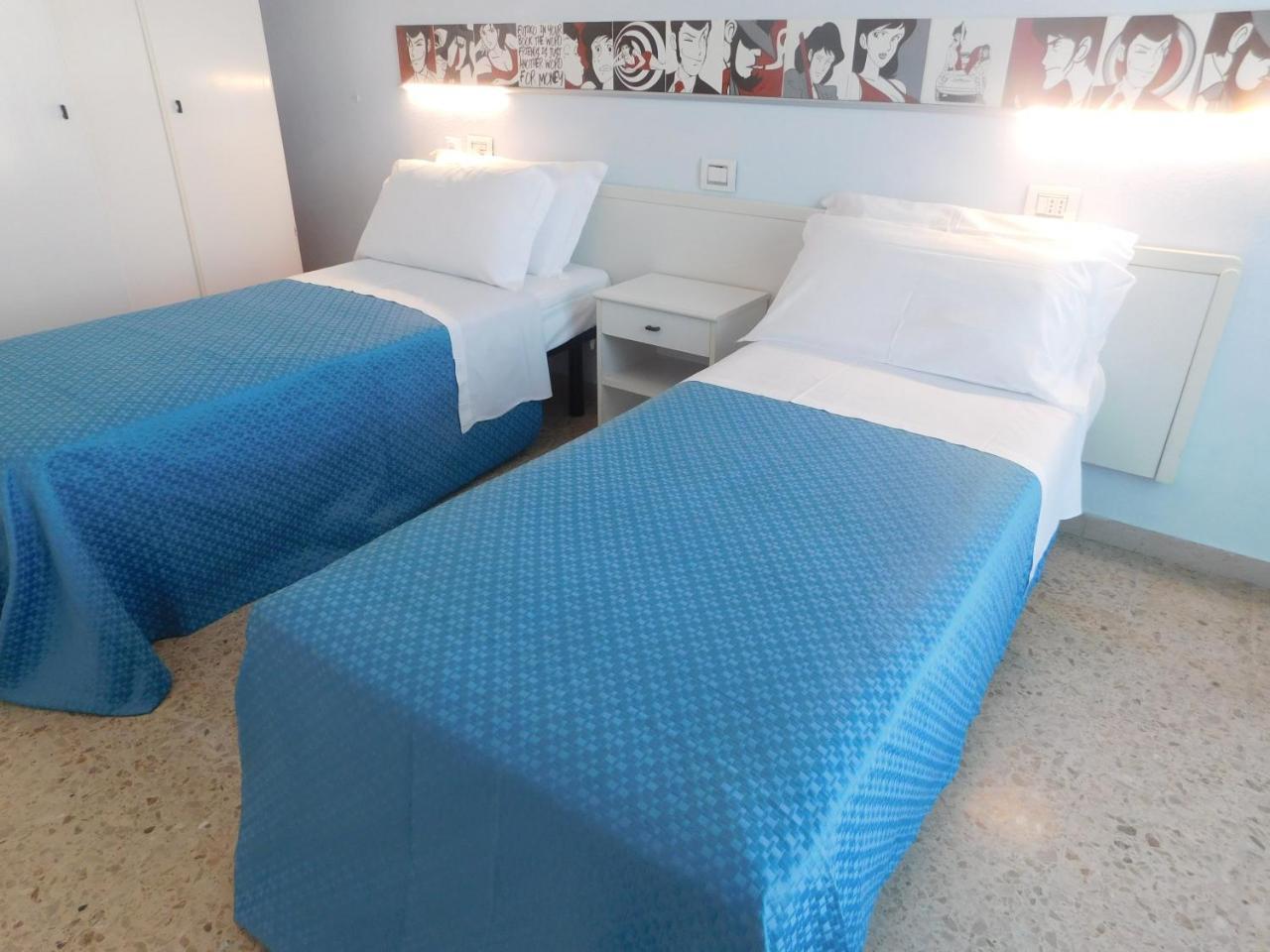 Hotel Dolores Rimini Exteriör bild